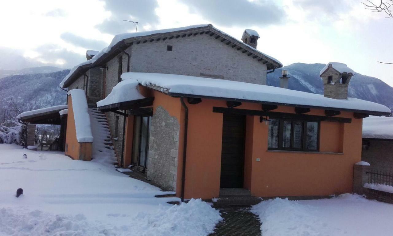 Hotel Casa Vinto Cagli Exteriér fotografie